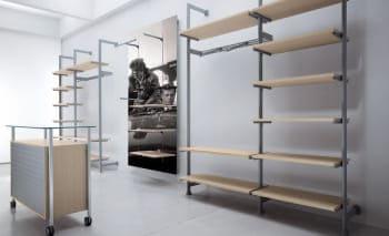 Стелажі для магазинів Формат